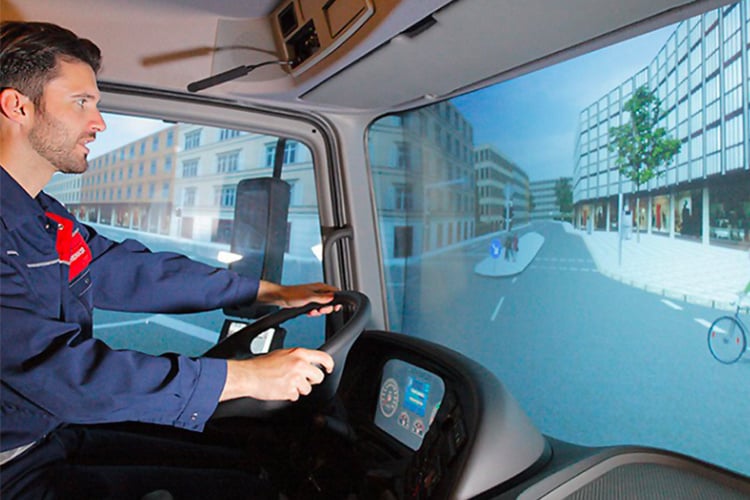 DBOX-LandingPage-FIA-Visuals-BusinessSector2-RoadSafety-1